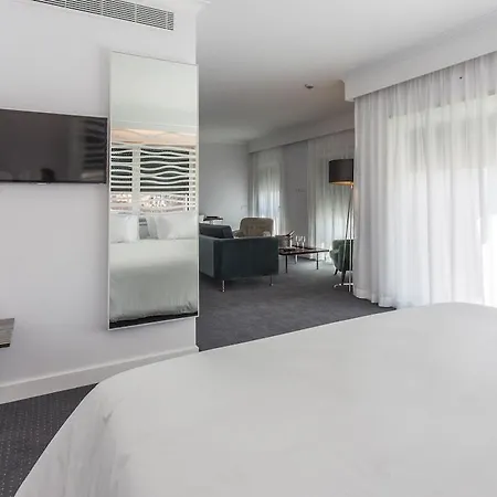 Olissippo Saldanha Hotel 4*