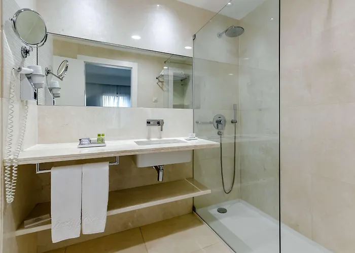 Olissippo Saldanha 4*