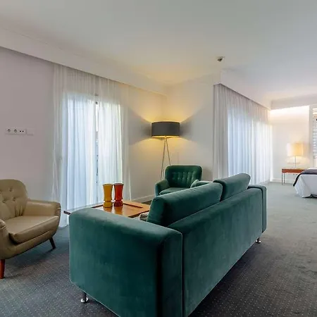 Hotel Olissippo Saldanha 4*